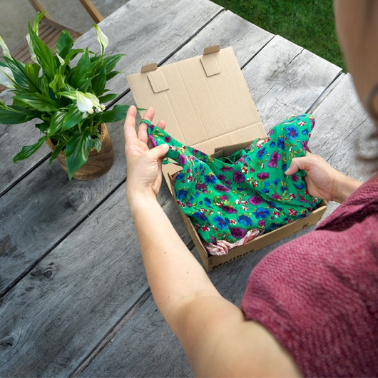 unboxing a dress